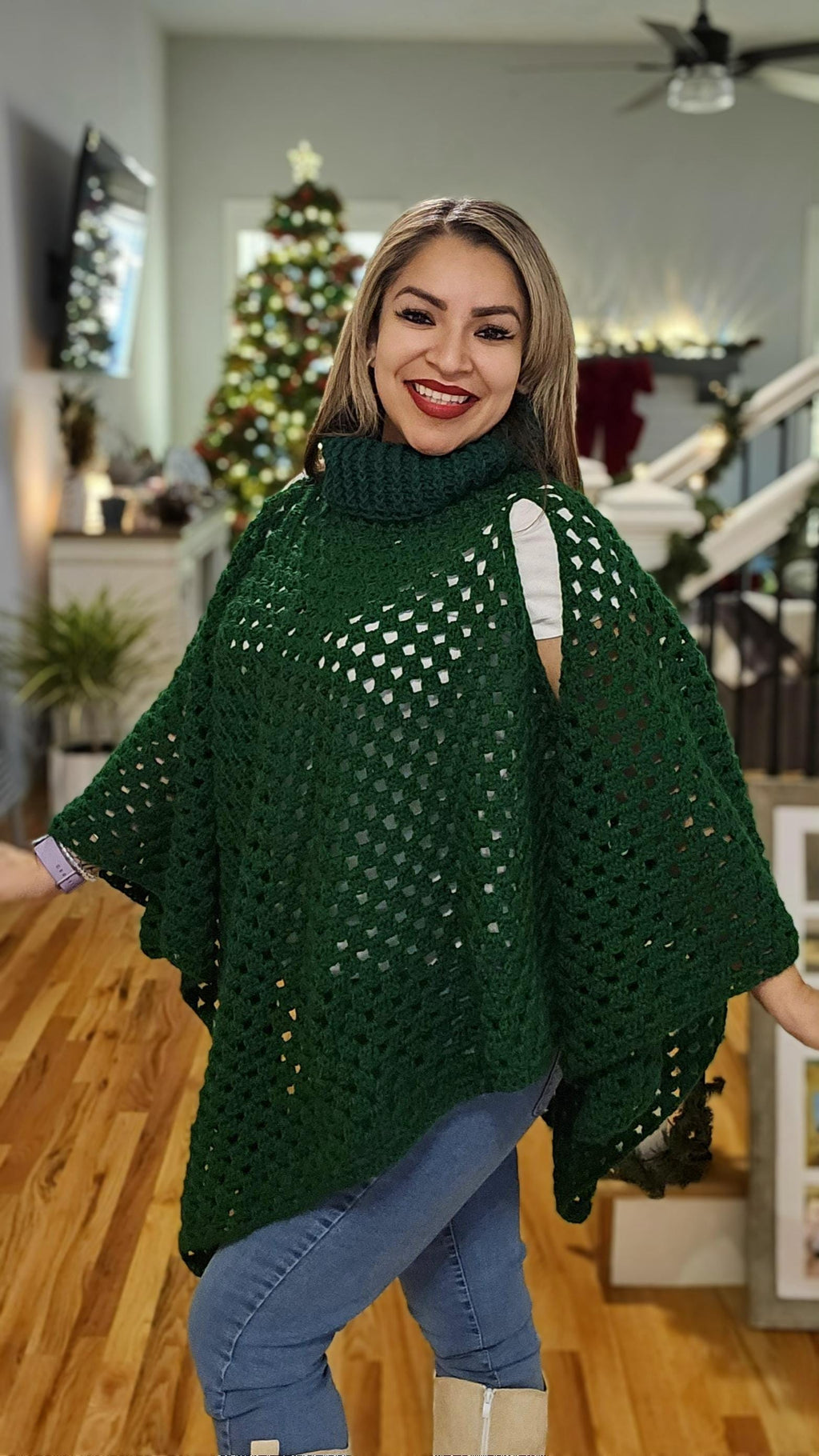 Crochet Open Shoulder Poncho: Wintergreen Acrylic, Size M/L