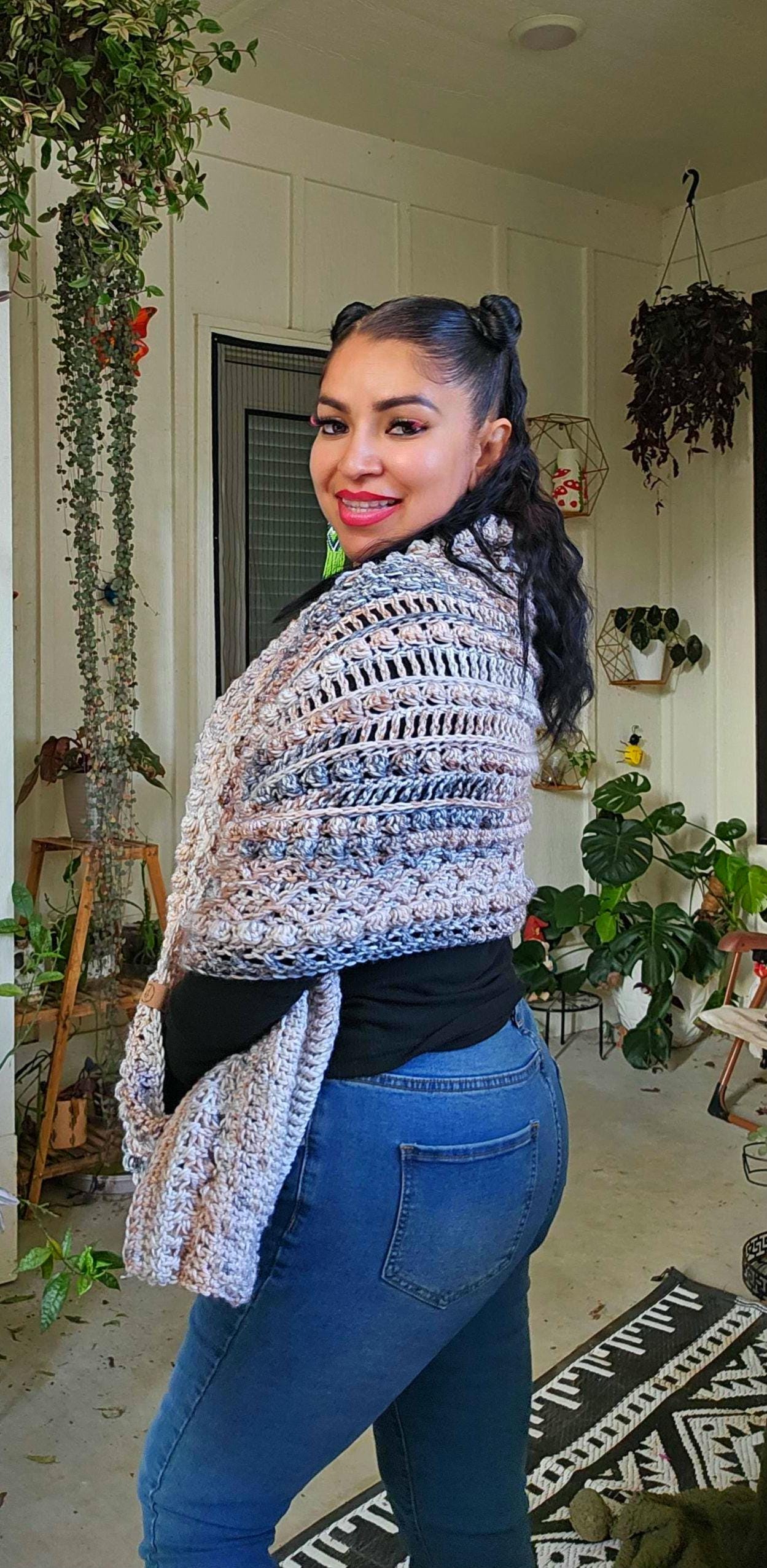 Boho Crochet Pocket Shawl: Textured Acrylic Knit