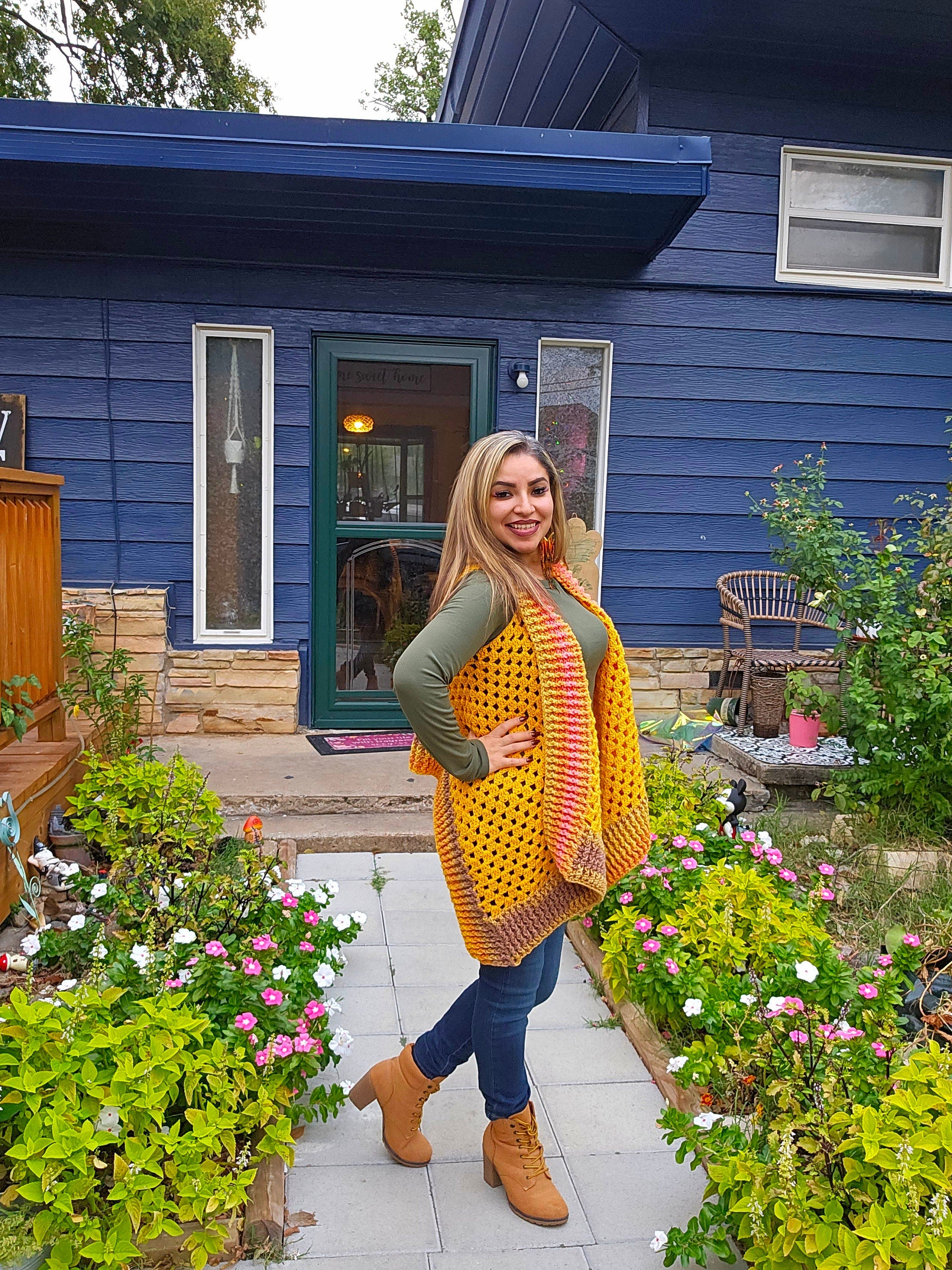 Gold Crochet Chloé Vest: Versatile Wardrobe Accessory