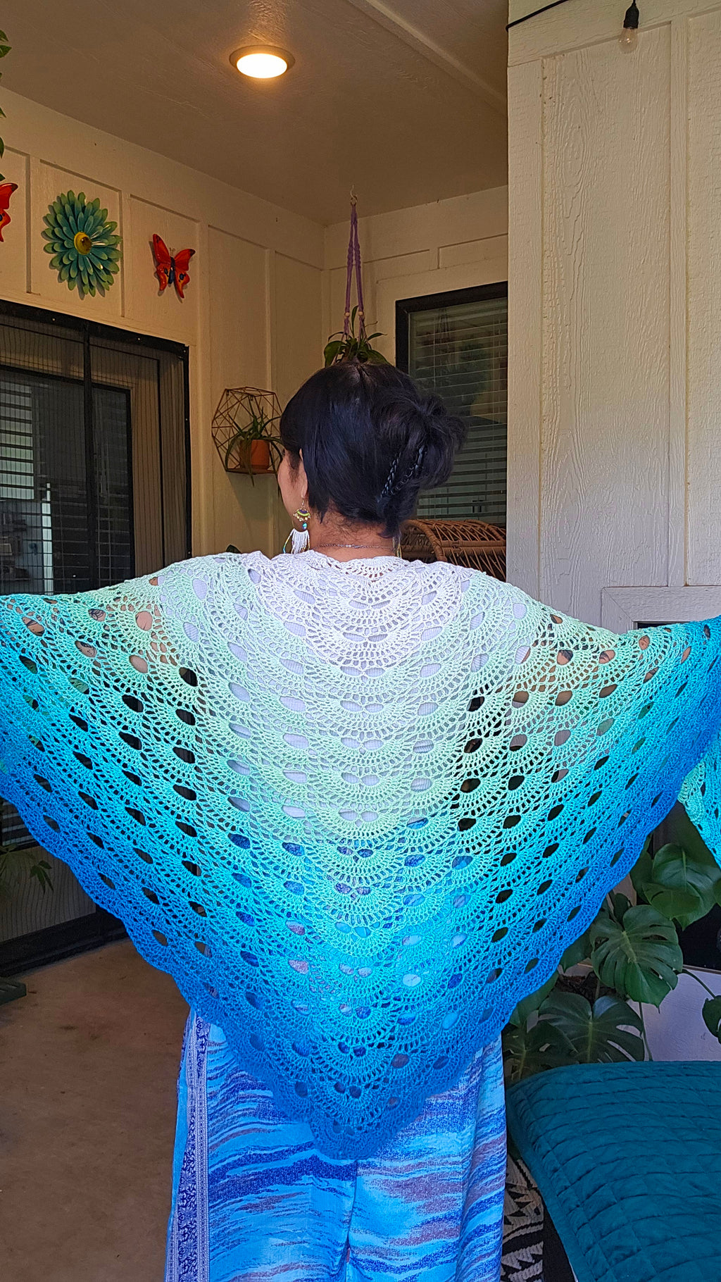 Beachy Waves Shawl